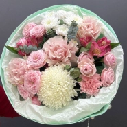 Сборный букет из роз и хризантем &laquo;Мармелад&raquo;  1