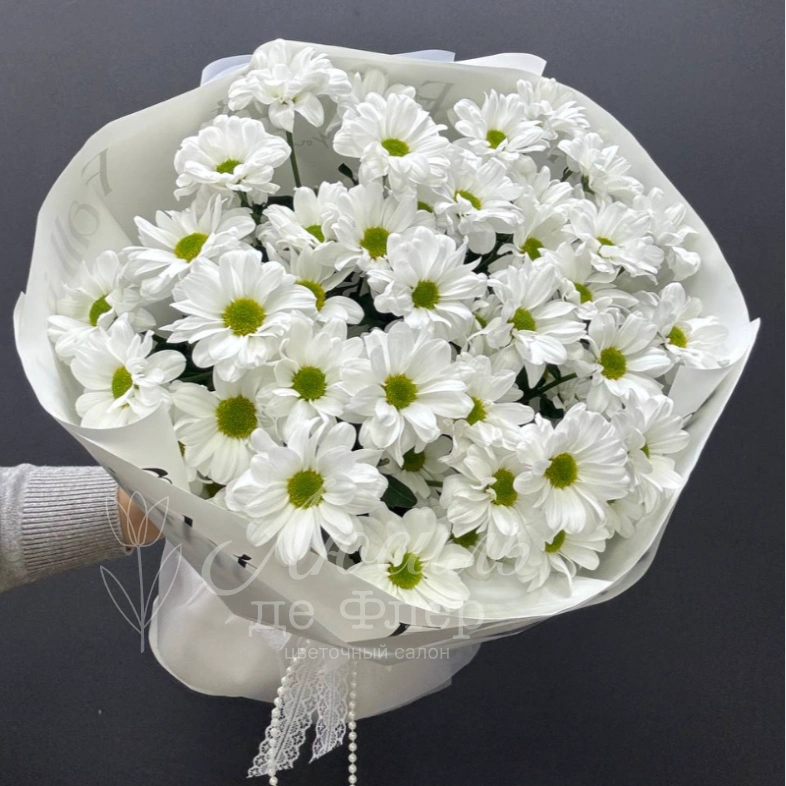 Монобукет из хризантем &laquo;Свадебная нежность&raquo;