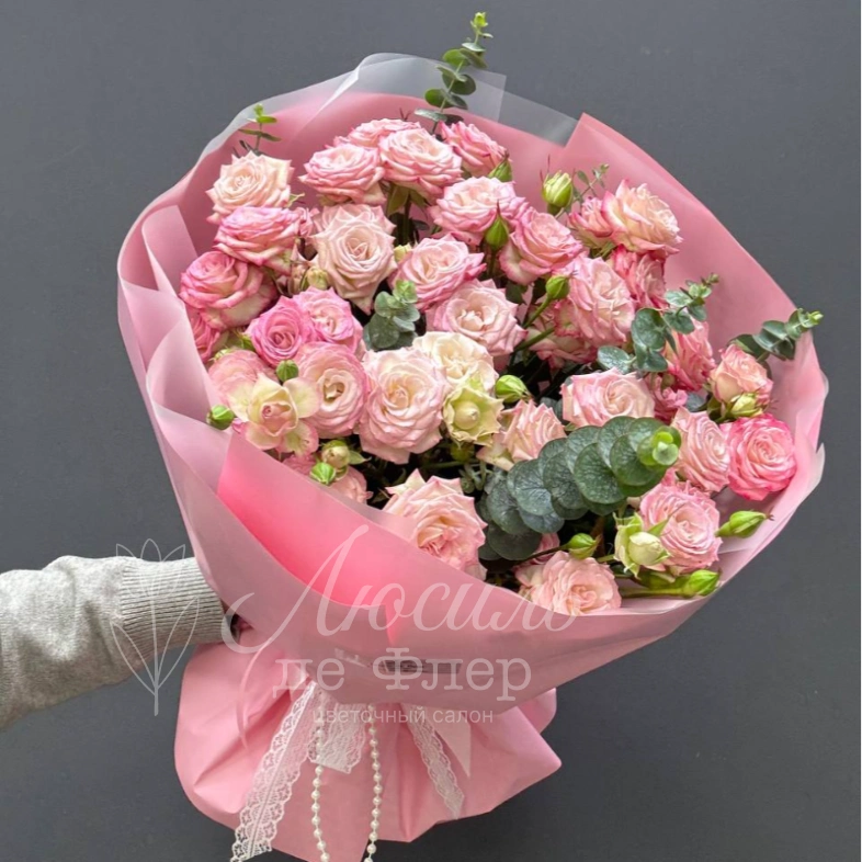Монобукет из кустовых роз &laquo;Нежное розовое облако&raquo;