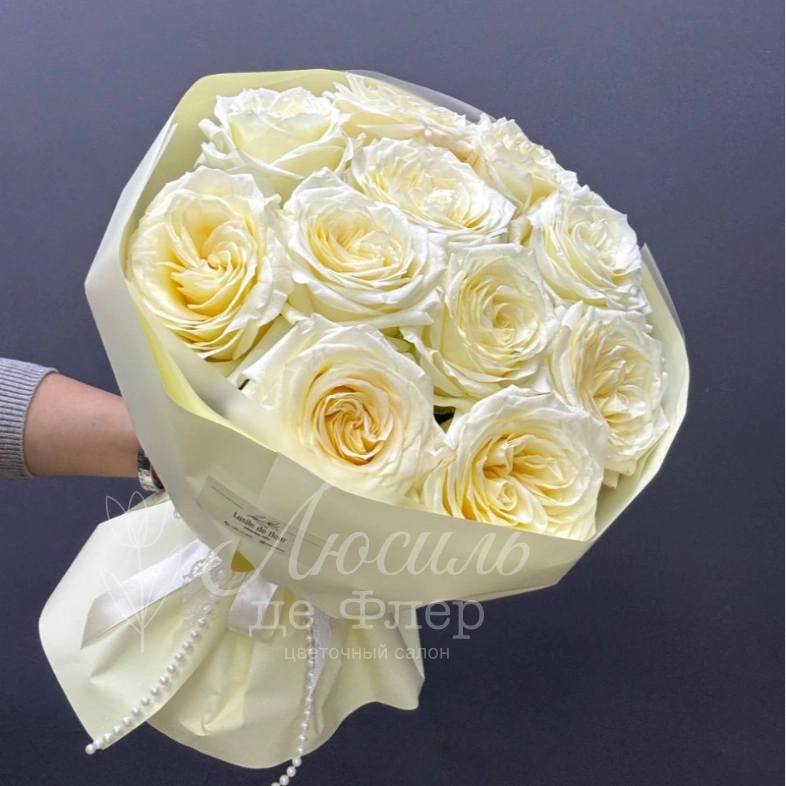 Монобукет из роз цвета шампань &laquo;Брызги игристого&raquo;