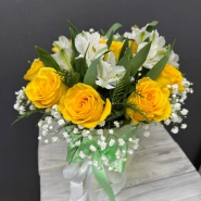 Композиция из роз и альстромерий &laquo;Букет солнца&raquo; 3