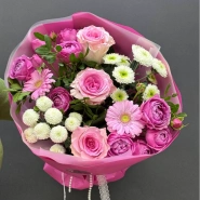 Сборный букет из роз, гербер, хризантем и кустовых роз &laquo;Розовый каприз&raquo; 4