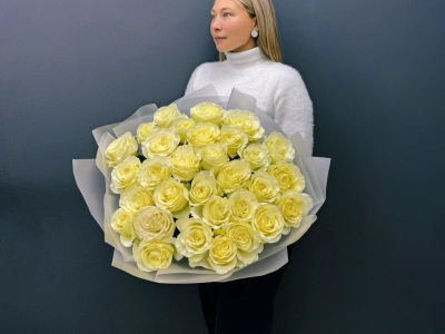 Монобукет из  31 розы «Белое облако»