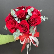 Композиция из красных роз в коробке &laquo;Роскошь&raquo; 1