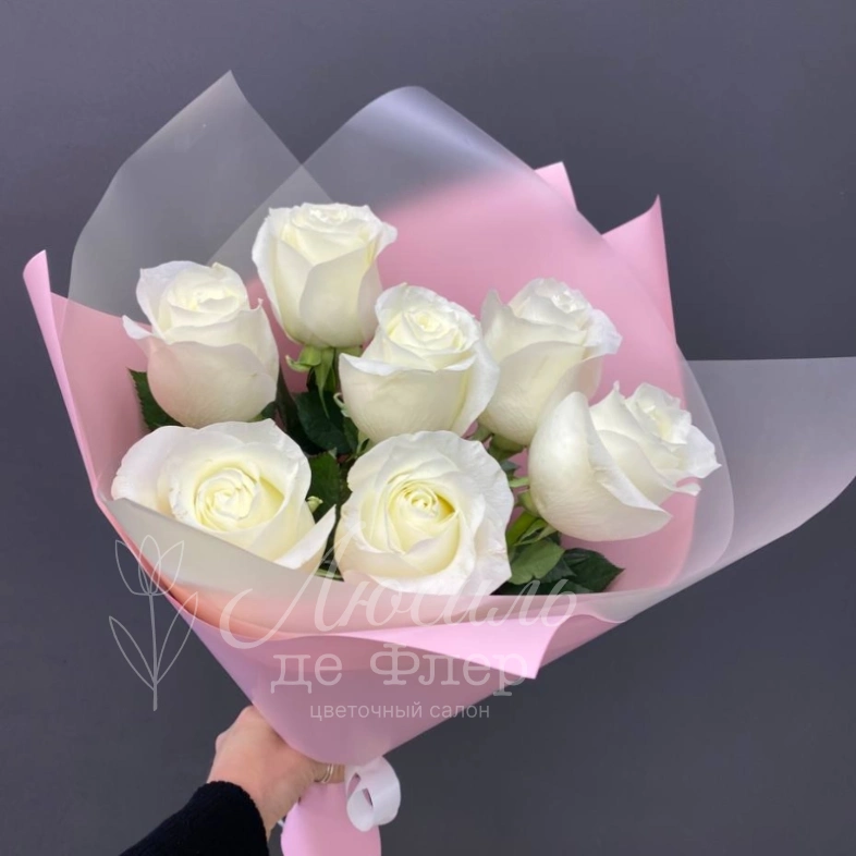 Монобукет из белых роз &laquo; Невеста&raquo;